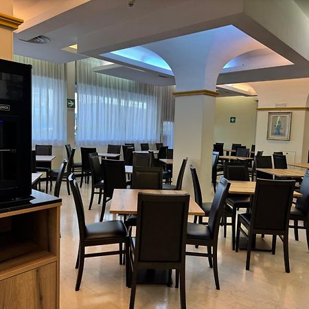 Hotel Albatros Mestre Eksteriør billede