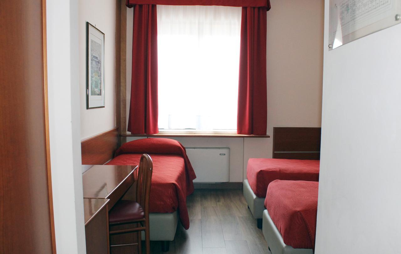 Hotel Albatros Mestre Eksteriør billede